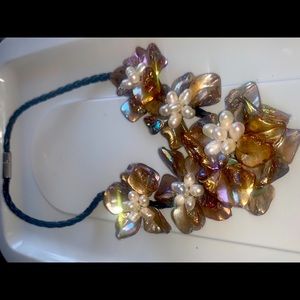 Rainbow shell with genuine fed pearl necklace